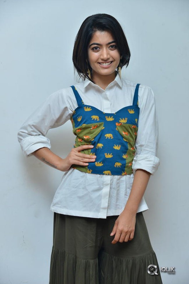 Rashmika-Mandanna-New-Photos